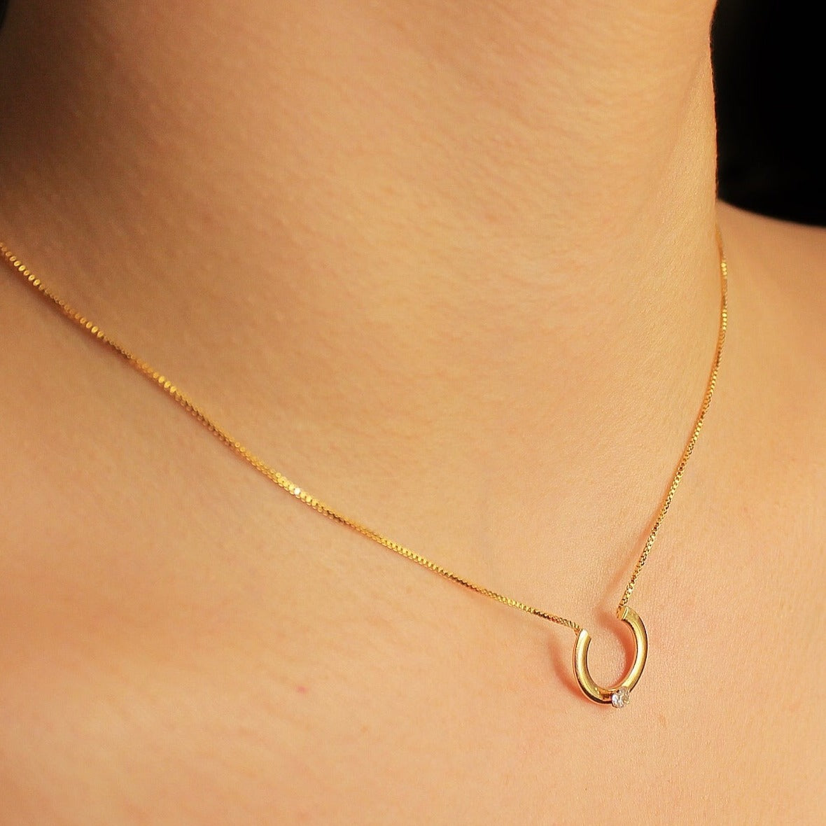 Gargantilha Meia Luz com Zircônia