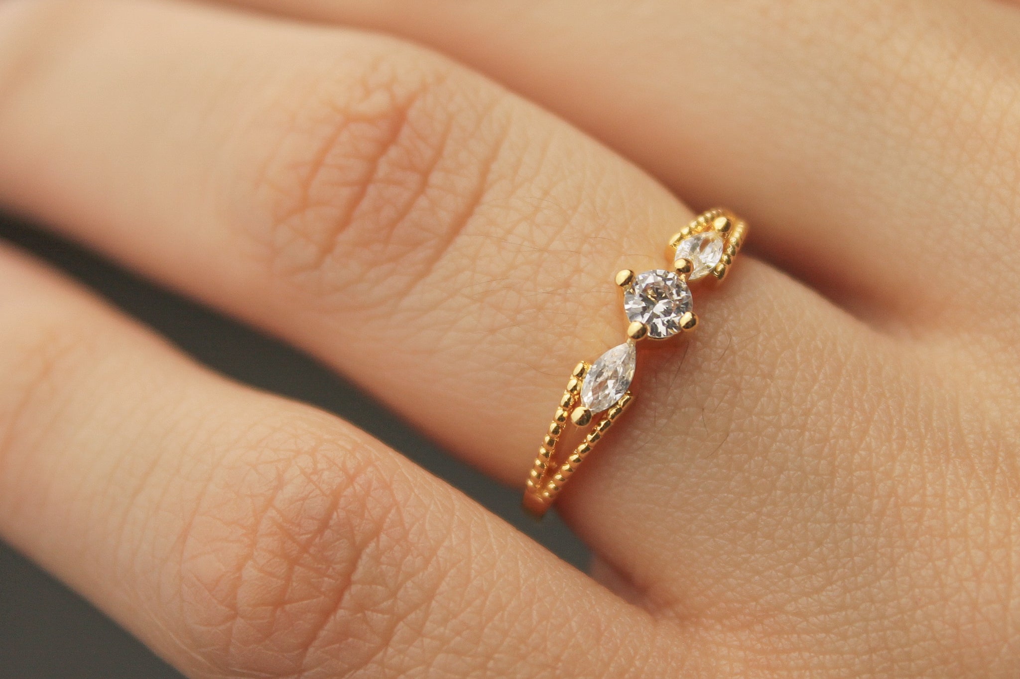 Anel 3 Pedras de Zircônia